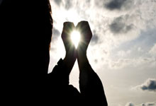 女子举重比赛中的硬仗，谁将屹立不倒？